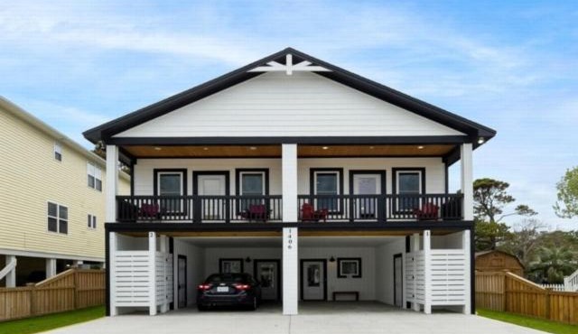 Red Snapper - amazing new home just two blocks from the beach home in Carolina Beach