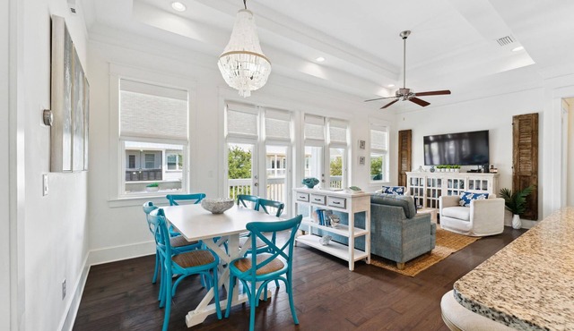 Reef Intermission 30A, Pet Friendly, 2 Pools, 4 Bikes, Free Golf Included in Watersound