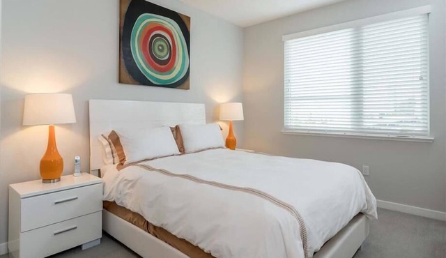 Resort-like 1BR | Skydeck w/Fireplace | Mins to Balboa Park in San Diego