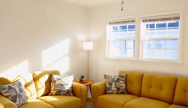 Retro Duplex | 2BR · Park & Splash Pad in Smithfield