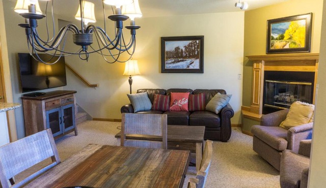 River Mtn Lodge W314