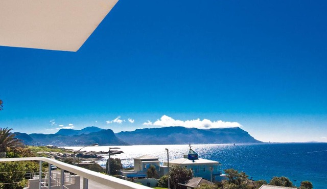 Sail Away Studios in Simonʼs Town
