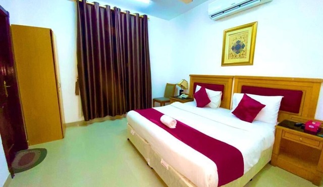 Savoy Inn Hotel