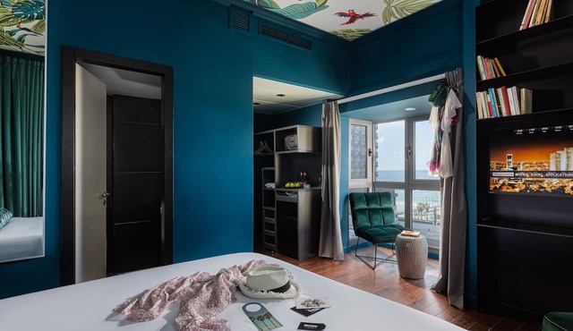 Seaside Hotel by Zvieli Hotels - Shelter Access