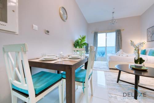 Serene Studio in Elite Residences 4 Sports City by Deluxe Holiday Homes