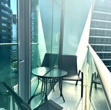 Seven Palm Studio - Direct Beach Access- Rooftop Infinity Pool
