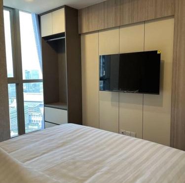 shanghai tower studio netflix sofabed in Jakarta