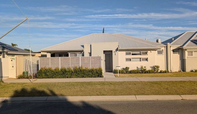 Single Level Family Home with Secure Parking and Courtyard in Western Australia
