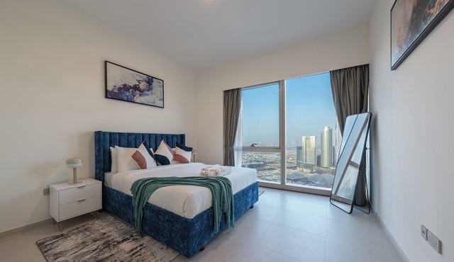 Sky-High Burj Khalifa Views