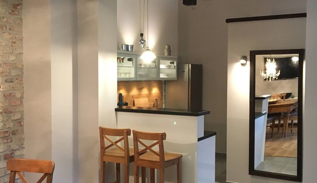 Small guesthouse in the green heart of the city
