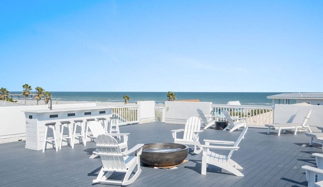 Sol Mate-Elevator,Beach,Firepit rooftop,Arcade in St. Augustine