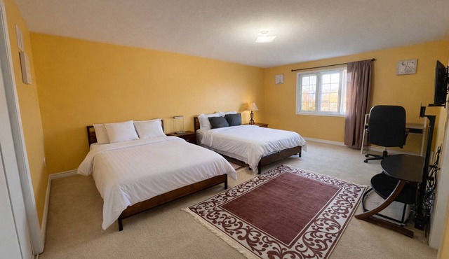 Spacious 2-Bed Suite with Private Bath & Walk-In Closet in Brampton Shared Home! in Brampton