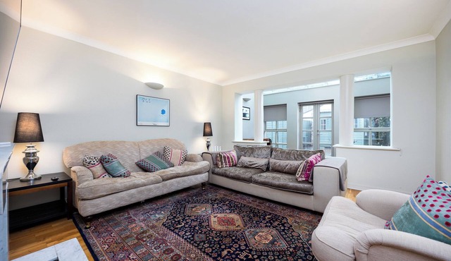 Spacious 3Bed Home with Parking-Near St Patricks Cathedral