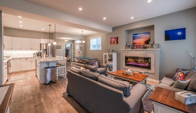 Spacious Family Cottage on Osoyoos Lake in Osoyoos