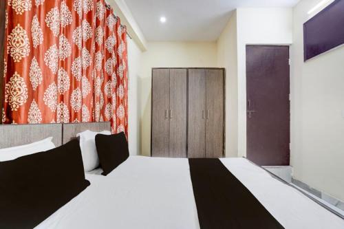 Sr Residency in New Delhi