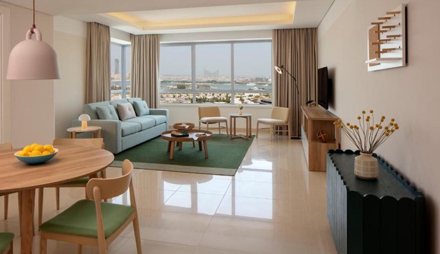 Staybridge Suites Dubai Internet City by IHG