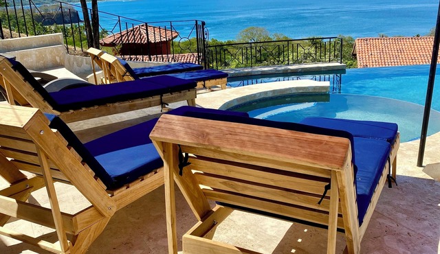 Stunning Ocean Views from every room . walking distance to two great beaches! in Potrero