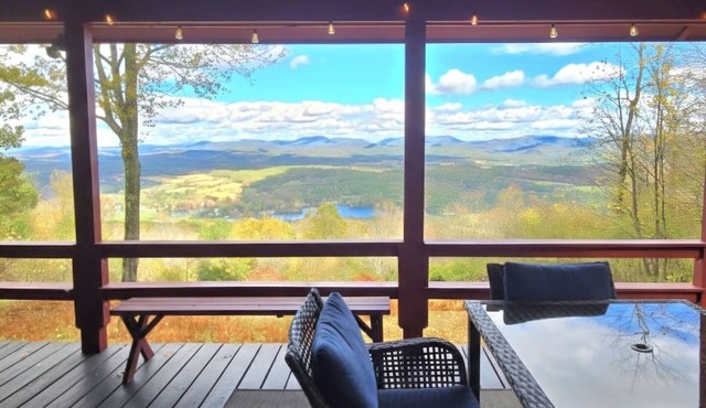 Stunning Views from the Fire Tower Cabin in Cambridge