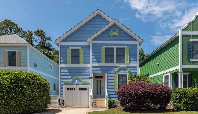 The Green Crab at Devonshire Place Bermuda Bay, Flex Stay Patterns, Resort Community in Kill Devil Hills in Kill Devil Hills