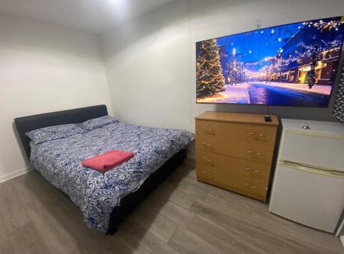 THE HEATHROW LODGE LONDON Uk in Harmondsworth