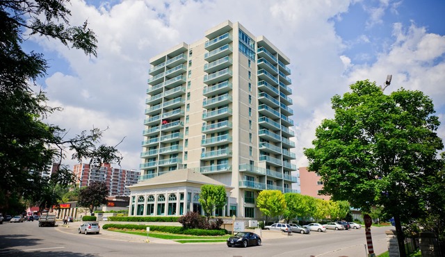 The Waterside Inn in Mississauga