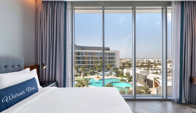 The WB Abu Dhabi, Curio Collection by Hilton