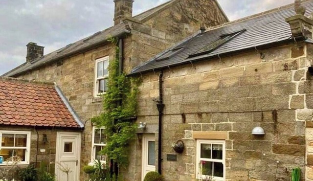 This barn is a 1 bedroom(s), 1 bathrooms, located in Whitby, N Yorks. in Whitby