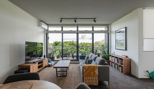Treetops Camperdown, Inner City Bliss w Parking in Camperdown