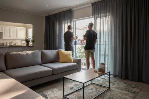 Twin Gables, centrally located 2 bedroom apartment in Hermanus