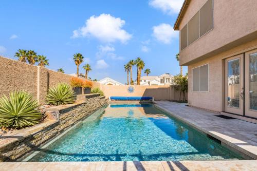 Vegas Oasis with Pool Spa and Billiards near Strip in Las Vegas