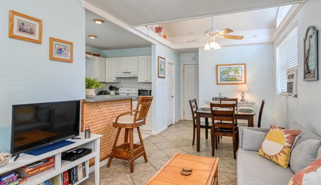 Vilano Cottage Unit B in St. Augustine