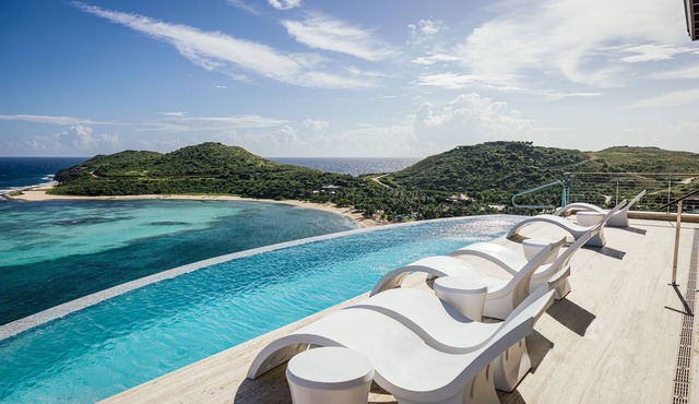 Villa Edge of Paradise by Fantasia Villas in Oil Nut Bay