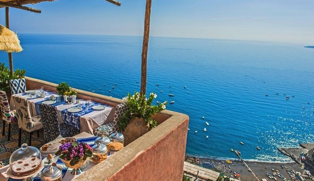 VILLA EPOCA - Twelve Bedroom Villa, Sleeps 24