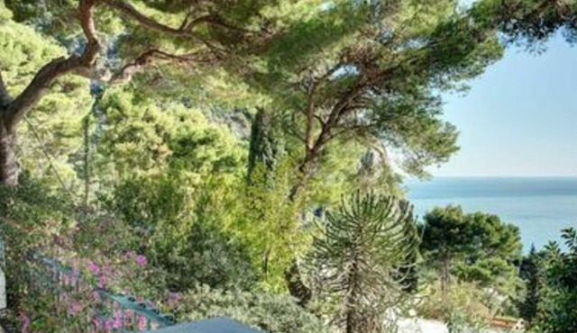 Villa in Capri with 2 bedrooms sleeps 4 in Capri