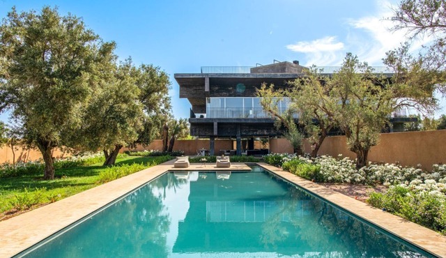 Villa Tacai - Six Bedroom Villa, Sleeps 12 in Sidi Youssef Ben Ali