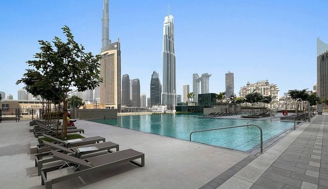 Vogue Downtown with Easy Access to Dubai Mall