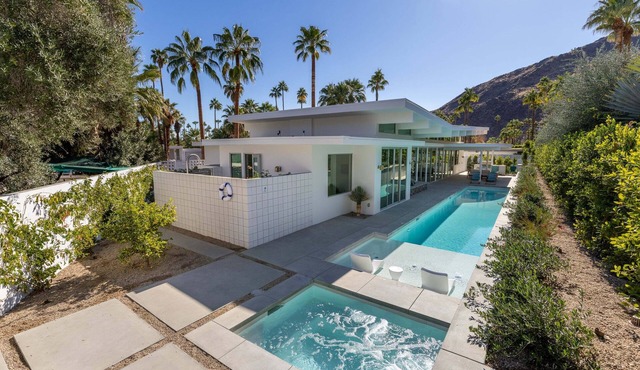 Webb House – Mid-Century Modern in Vista Las Palma in Palm Springs