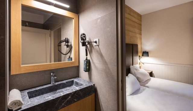 Wifi, 200m from resort center, fitness, swimming pool, sauna, balcony, fireplace or stove, tv in La Plagne
