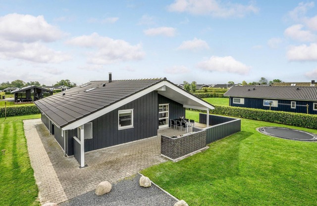 Accommodation 