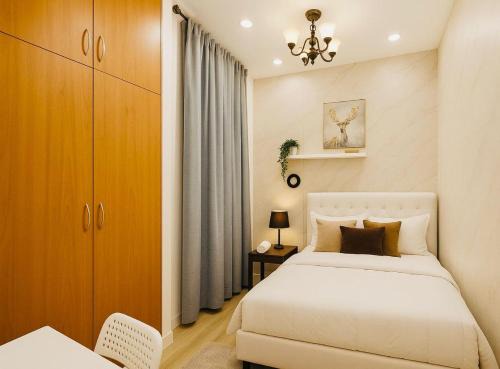 Madinat Zayed House | Budget Friendly Partition in Barsha Heights Near Metro