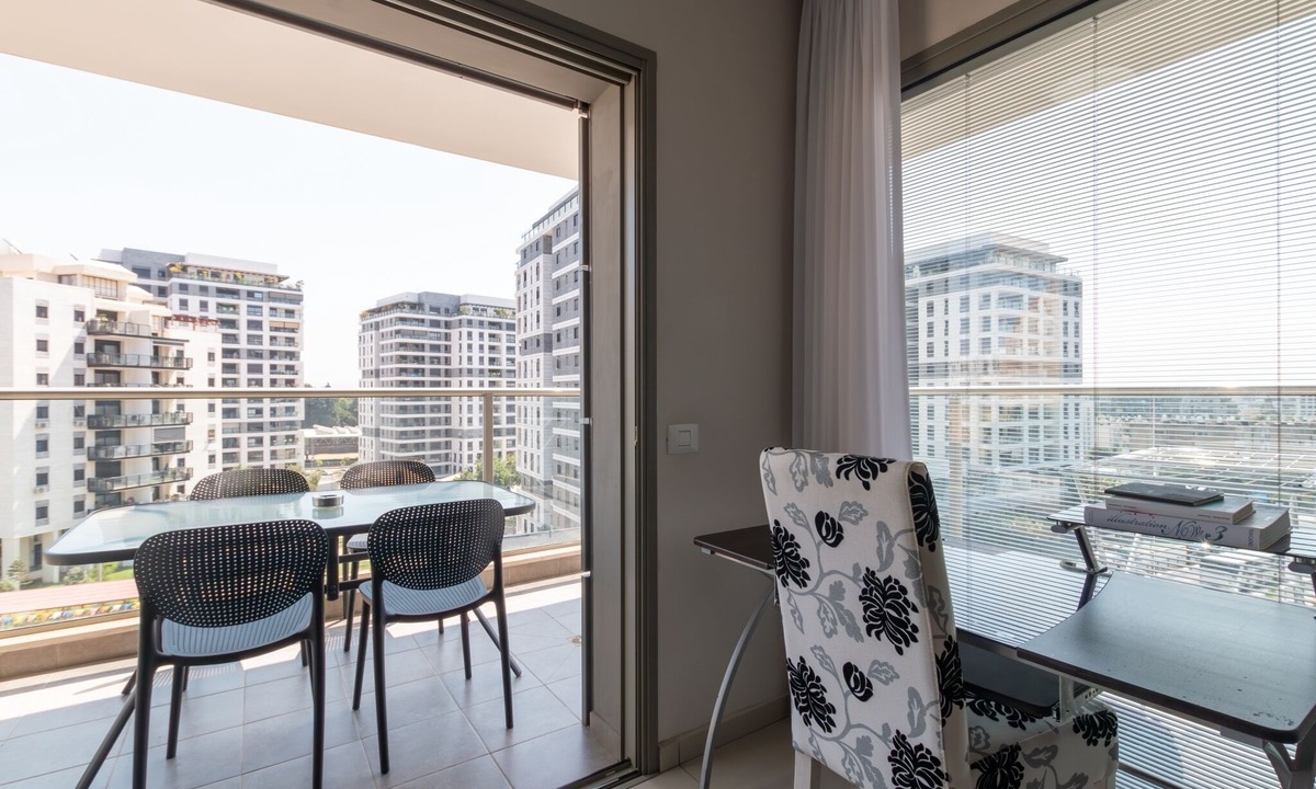 Kiryat Ono Apartment | O&O Group - Luxury Tower/parking/Shopping Mall/2BR