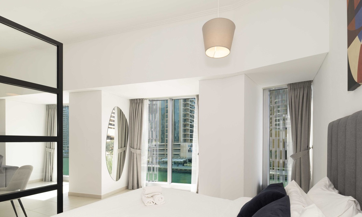Al Sufouh 2 Apartment | LUX The Cayan Superior Suite 2