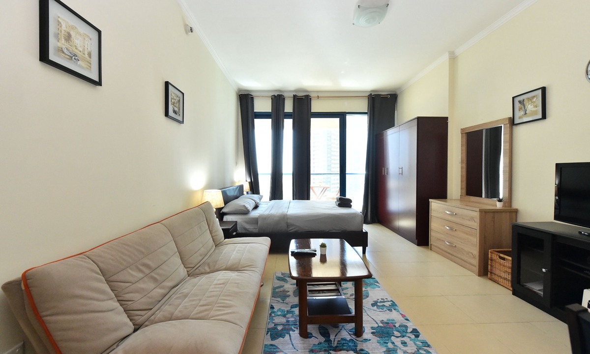 Jumeirah Lake Towers Apartment | DB - Furnished Studio with balcony