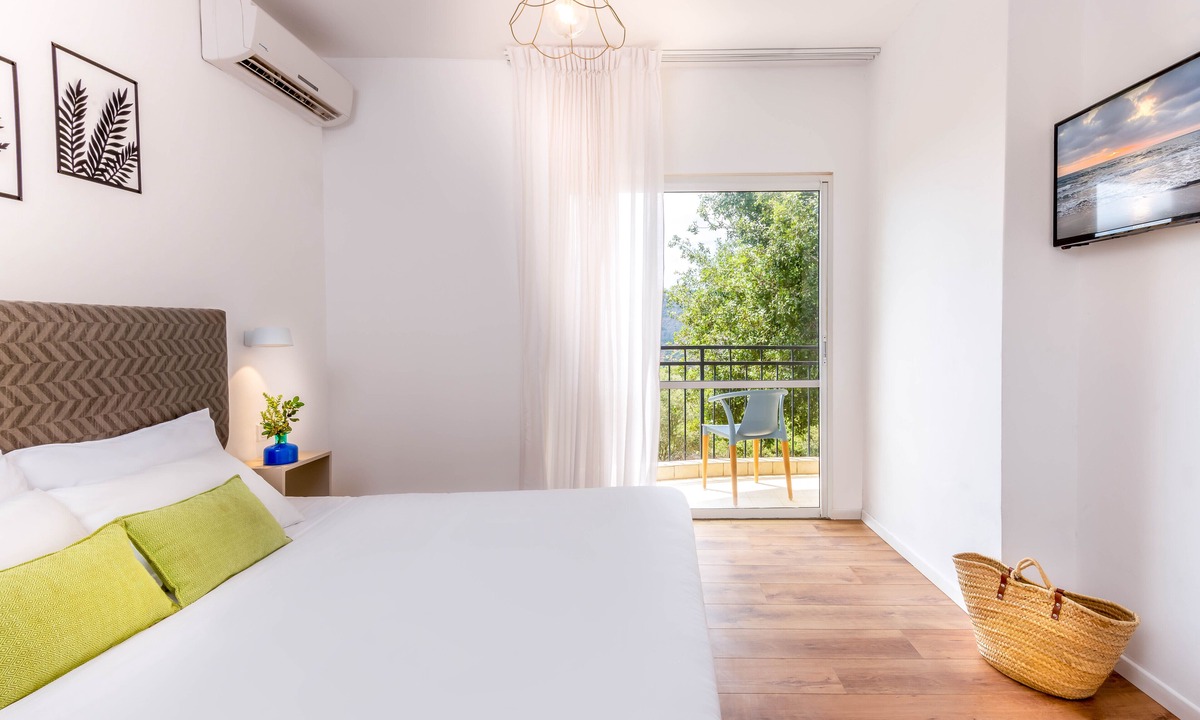 Eilon Hotel | Eilon TravelHotel