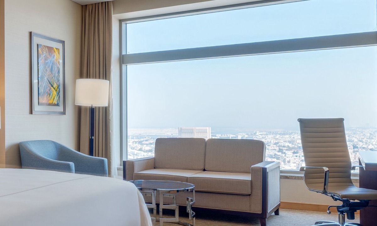 Al Muraqqabat Hotel | Swissotel Al Ghurair