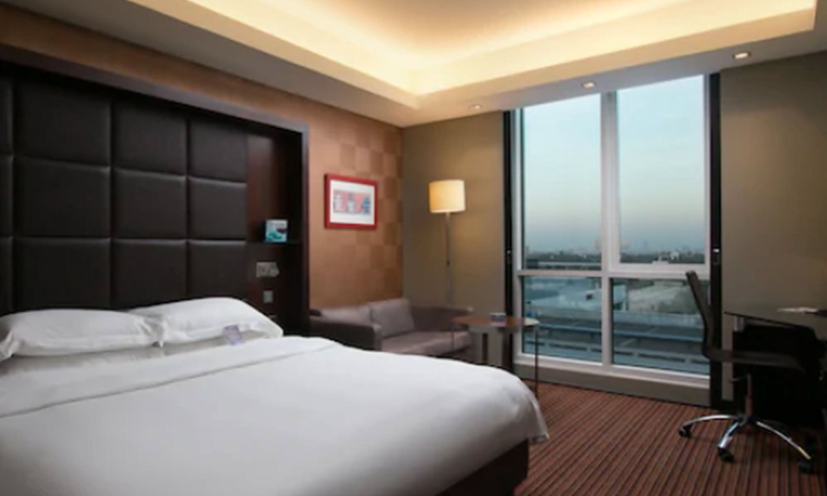 Dubai Media City Hotel | Radisson Blu Hotel, Dubai Media City