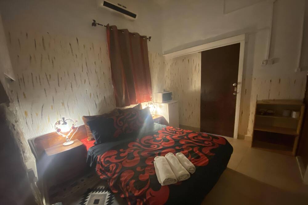 Old City House | Antique Guest House