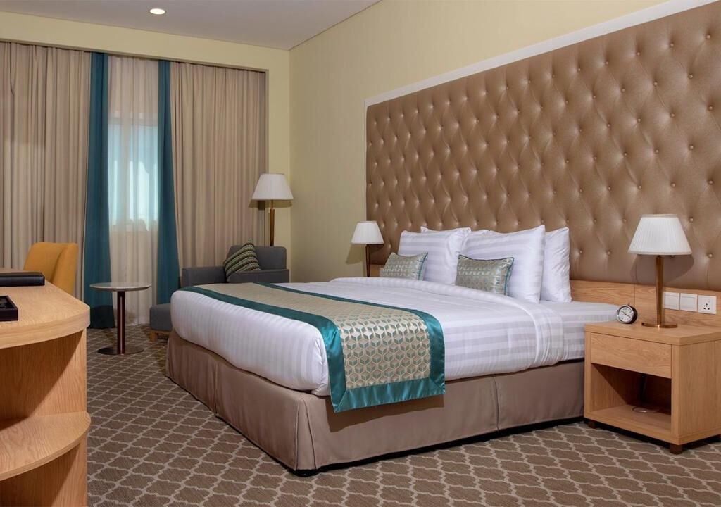 Bur Dubai Hotel | Jacob's Garden Hotel