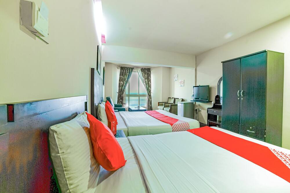 Beach & Coast Hotel | OYO 394 Dana Al Buhaira Beach Hotel