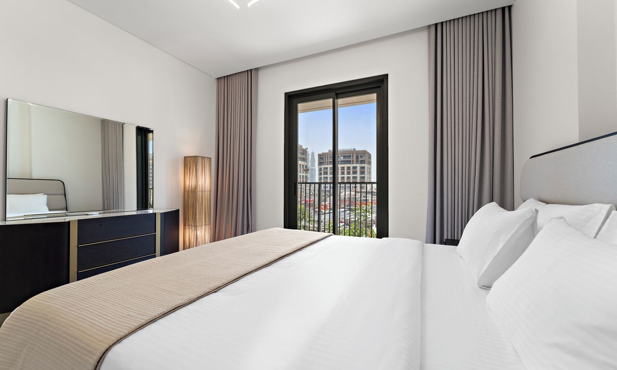 Al Wasl Apartment | Stylish 3BR in the Heart of City Walk